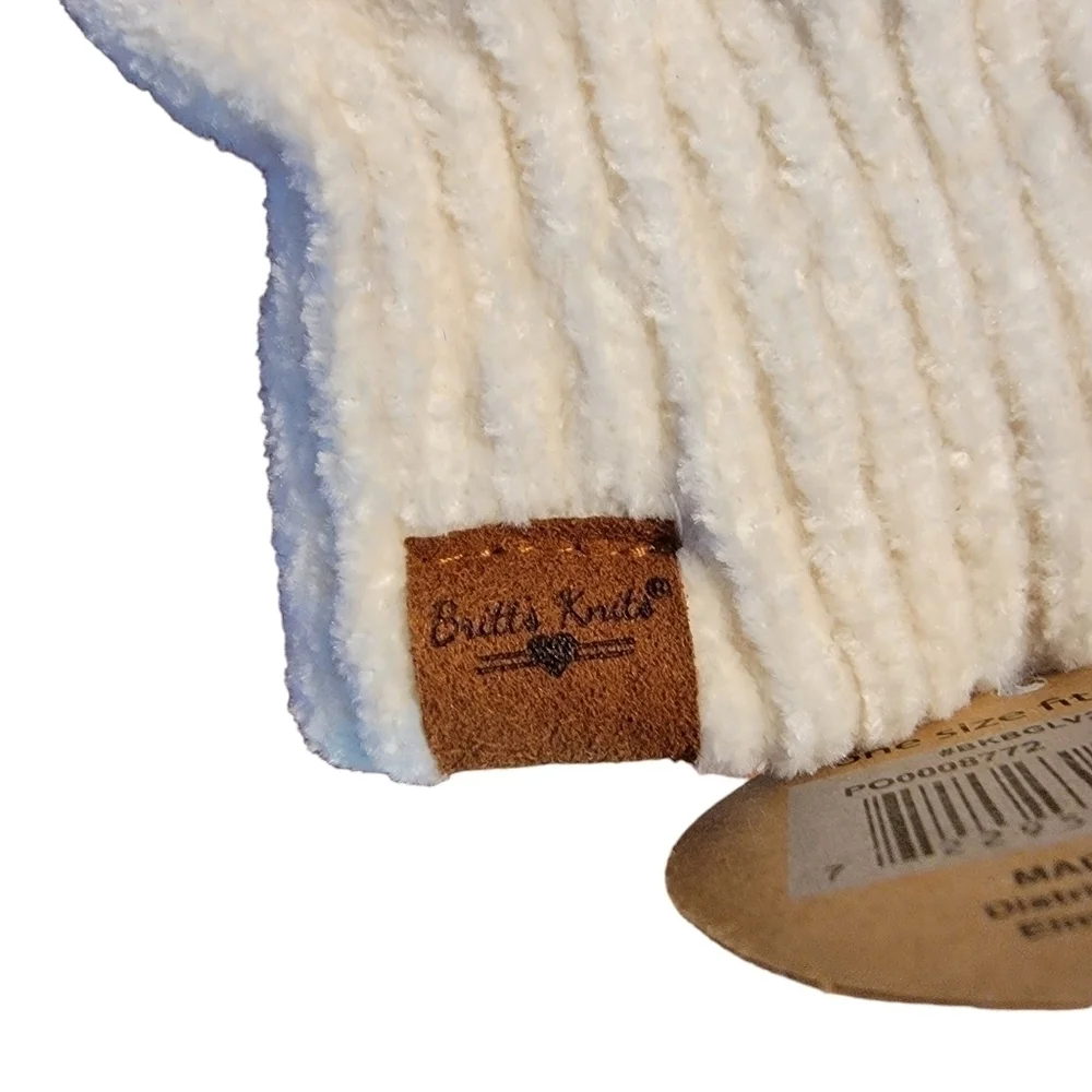 NWT Britt's Knit Beyond Soft Cream Chenille Extended Cuff Gloves T04